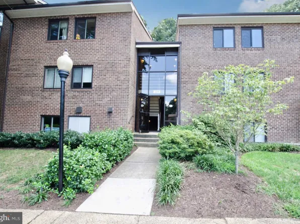 1415 Northgate Sq #15/1A, Reston, VA 20190