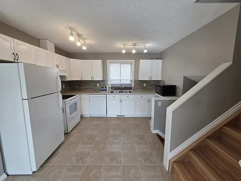 5117 41st Ave — Photo 25