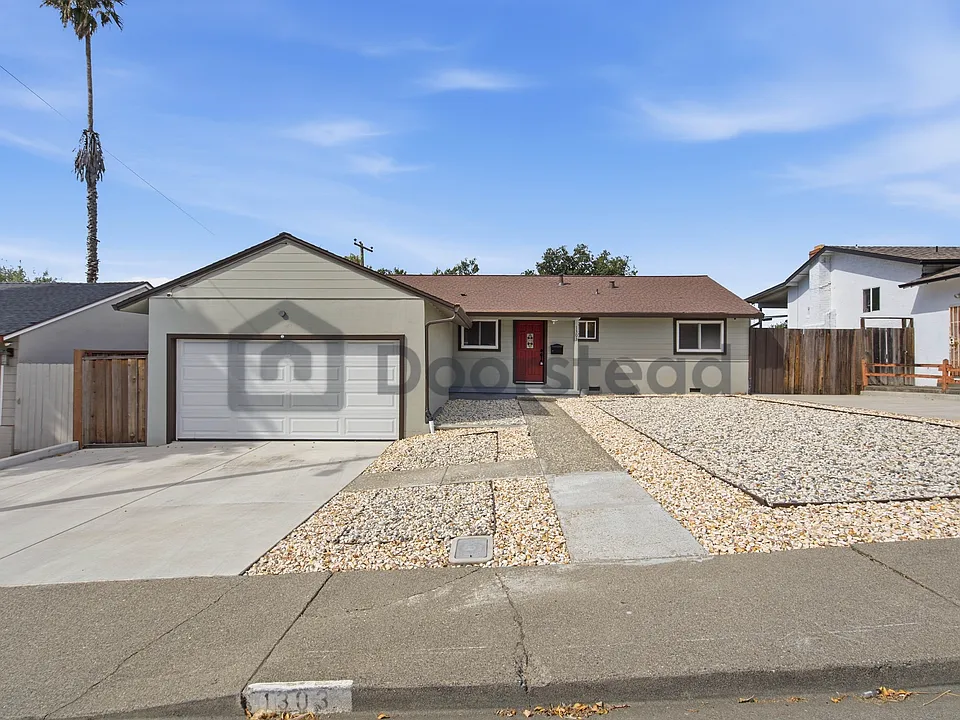 1303 Lassen St