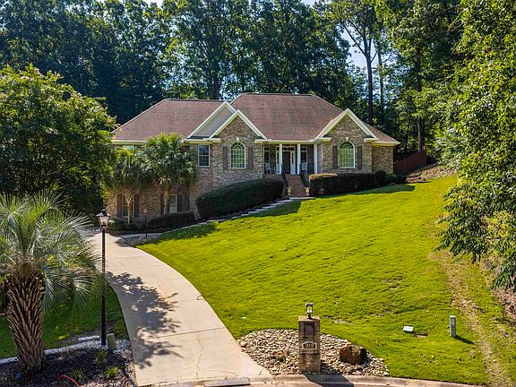 3rd image of 312 Serenity Ct