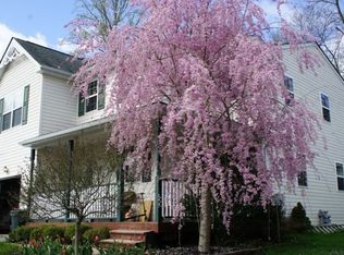 4 Victory Way, Upper Chichester, PA 19061