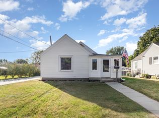 644 Lavoie Ave, Elgin, IL 60120