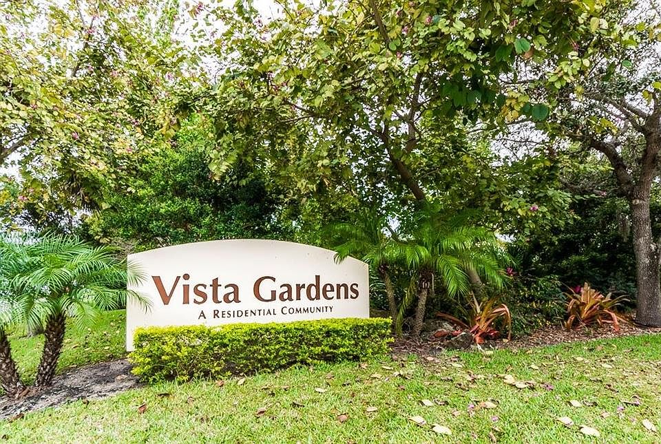 1st image of 38 Vista Gardens Trl