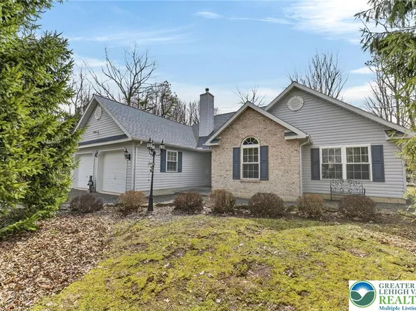 86 Burnshaw Ln, Albrightsville, PA 18210