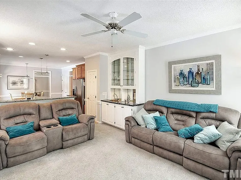 3209 Daingerfield Dr — Photo 18