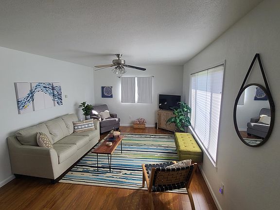 2nd image of 2728 Alder Ave