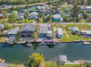 5265 Palisade Dr, Weeki Wachee, FL 34607