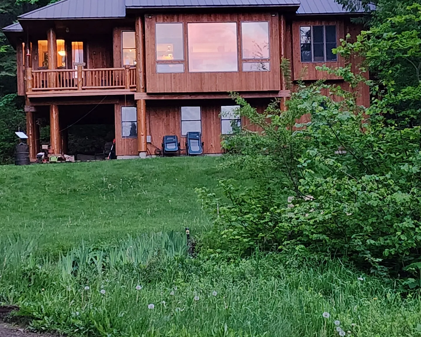 3 bed, 2300 sqft, $3,400 — Photo 2