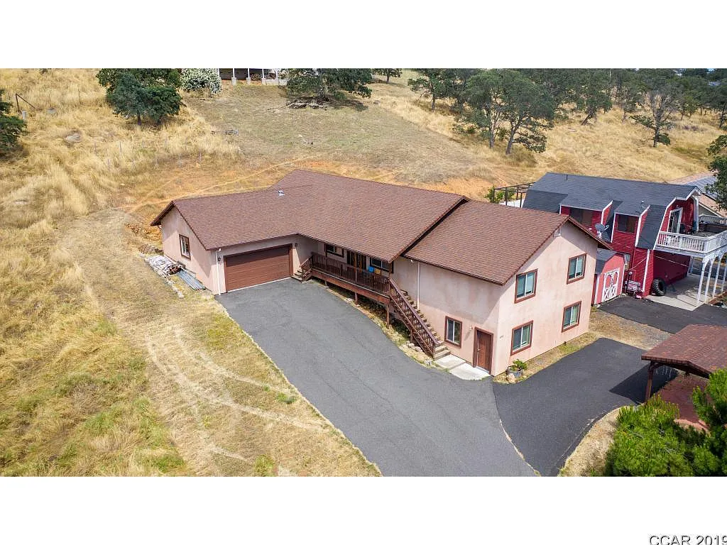 4933 Little John Rd photo 1