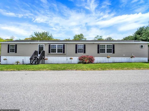700 Cassell Rd Lot 132, Manchester, PA 17345