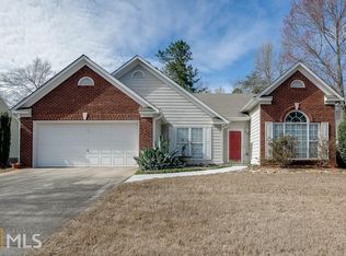 5776 Newberry Point Dr, Flowery Branch, GA 30542