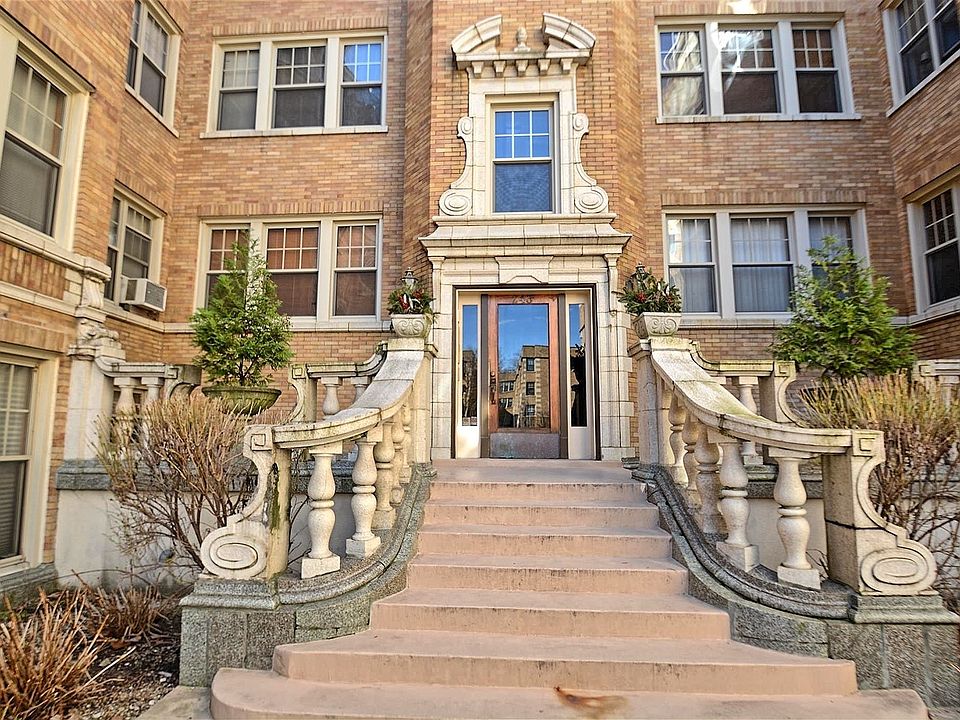 1st image of 243 Washington Blvd APT 3B