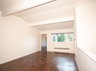 Broadmoor Manor (112), Seattle, WA 98112