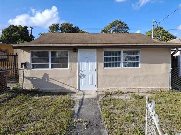 623 E 55th St, Hialeah, FL 33013