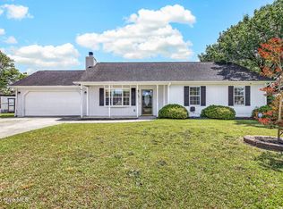 407 Alec Court, Hubert, NC 28539