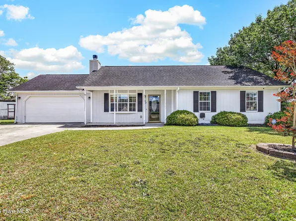 407 Alec Court, Hubert, NC 28539