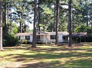 1710 Rockfish Rd, Raeford, NC 28376