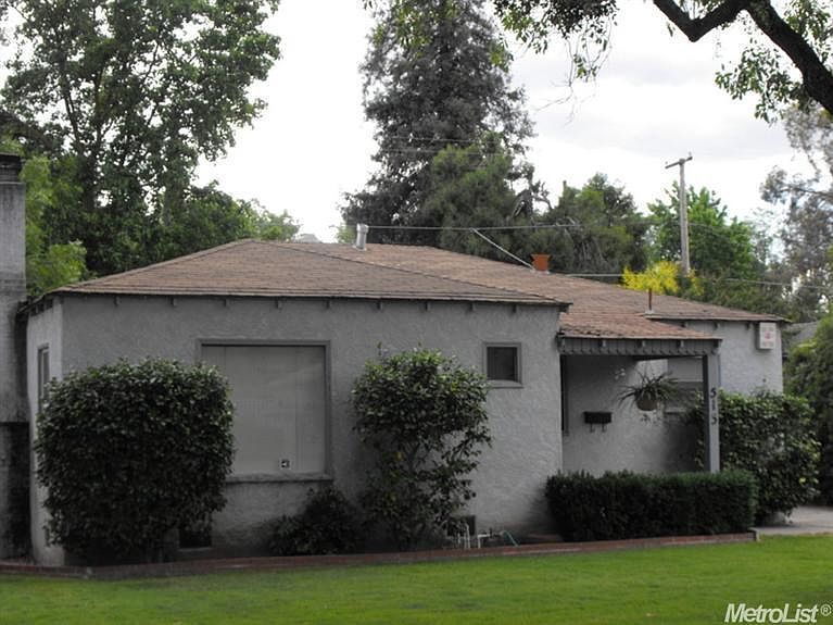 2nd image of 513 El Cajon Ave