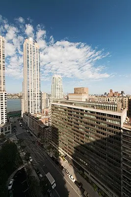 Sold by Engel & Völkers New York City | media 21