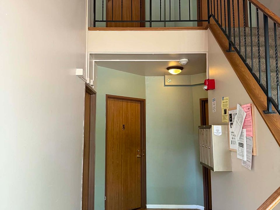 1st image of 36 Gant Cir