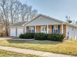 2344 Pohlman Rd, Florissant, MO 63033