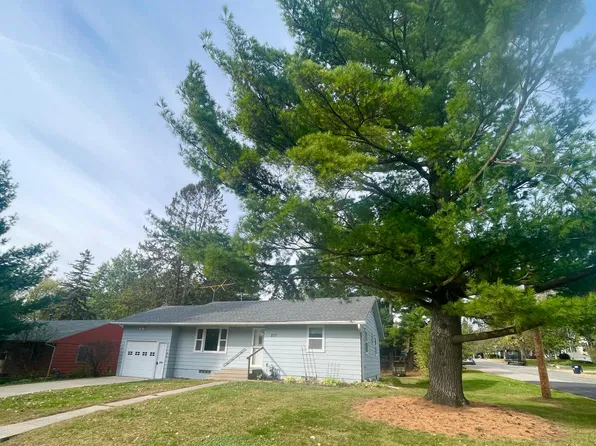 217 Orchard St N, Northfield, MN 55057