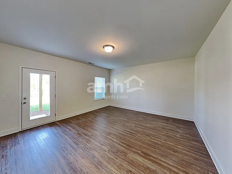 6192 Bridlewood Ln — Photo 24