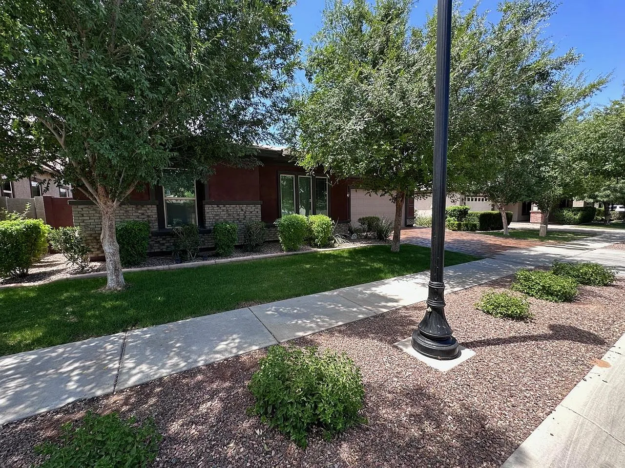 4 bed, 3.5 bath, 3017 sqft, $3,500 — Photo 1