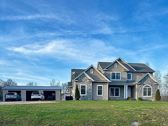 2nd image of 130 Bolyard Dr