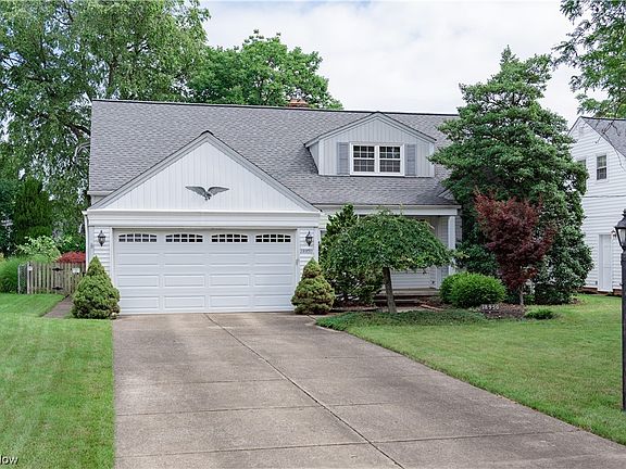 4th image of 18950 Colahan Dr