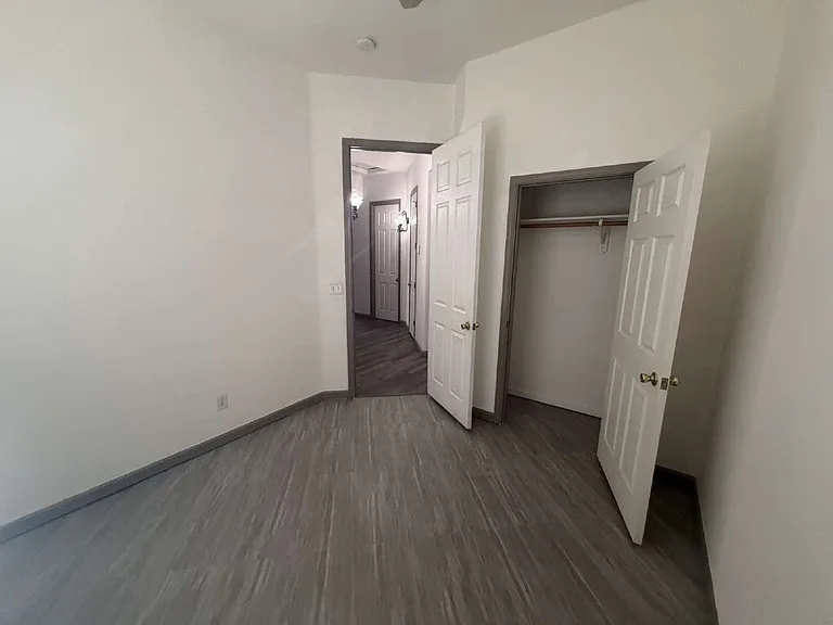1113 Marmara Ave — Photo 9