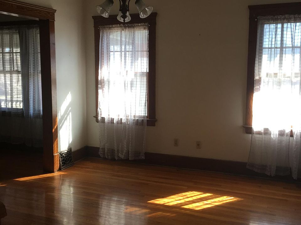 2nd image of 2996 W 14th St