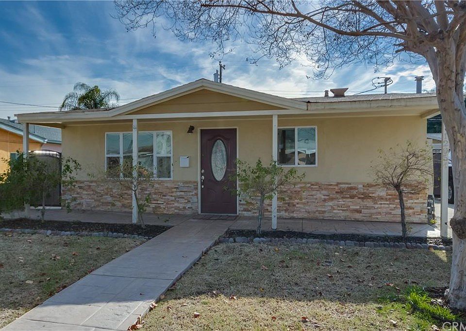 1st image of 12054 Lemming St