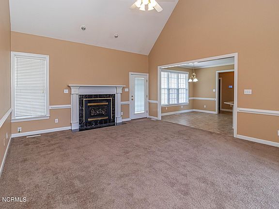 5th image of 300 Weatherby Drive