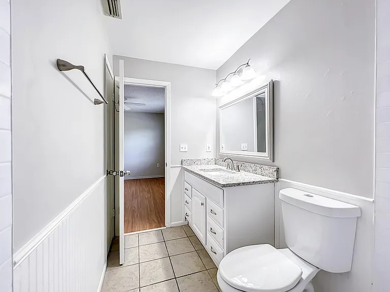 1035 Windway Cir — Photo 15
