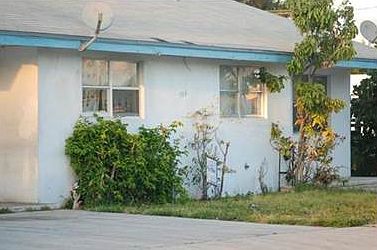 1st image of 1106 8th Ave S