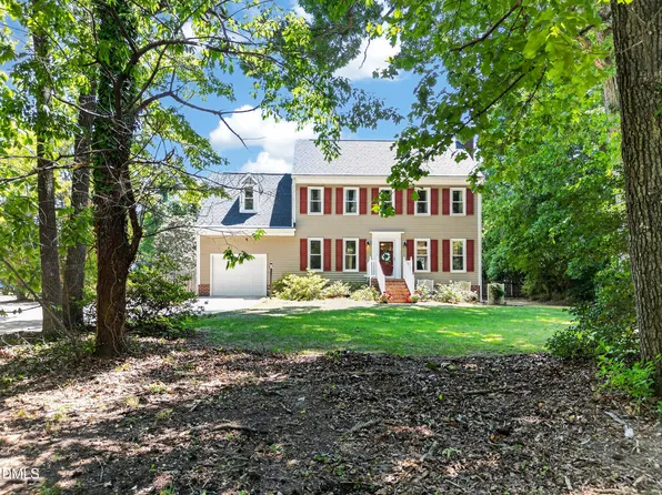 3437 Apple Meadow Dr, Fuquay Varina, NC 27526