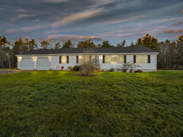 779 Manchester Road, Belgrade, ME 04917