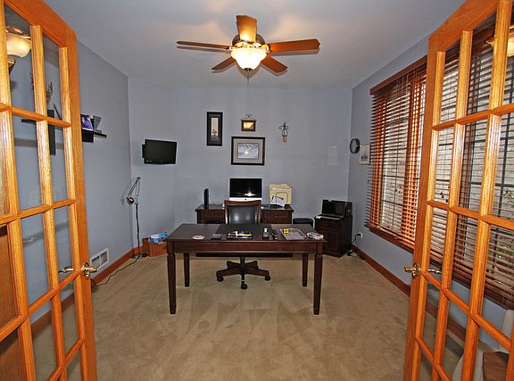4th image of 24627 W Norwood Dr