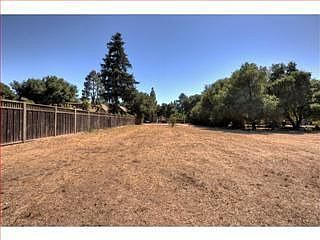 2nd image of 0 Pine Ave