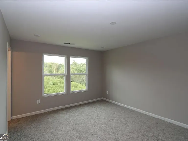 334 Traminer Way — Photo 10