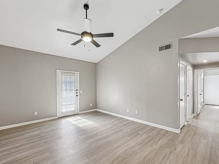 Clear Creek Meadows Apartments — Photo 27