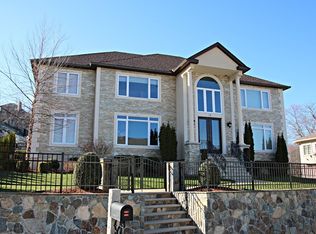 5 Pirates Glen Rd, Saugus, MA 01906