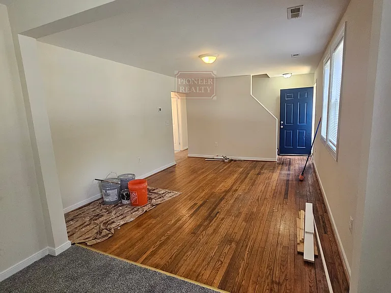 316 Brandon Rd — Photo 5