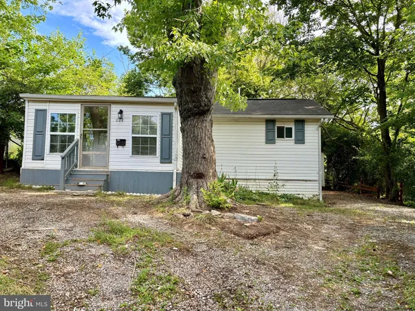 226 Seibert St, Martinsburg, WV 25404