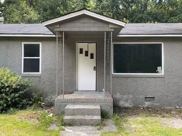 1108 Hampton Rd, Orangeburg, SC 29115