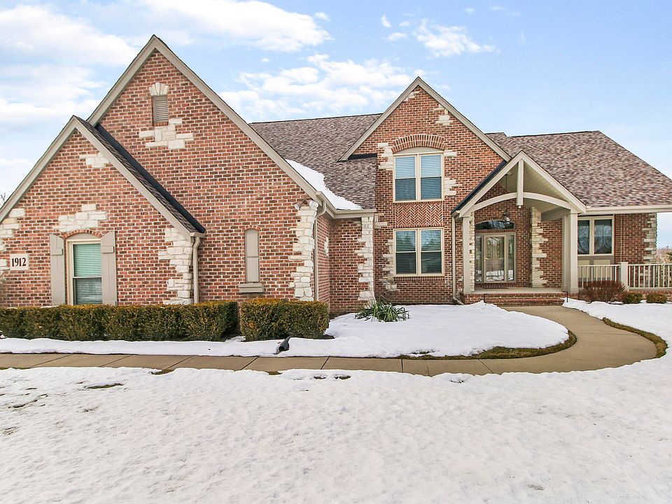 1st image of 1912 Tallgrass Cir