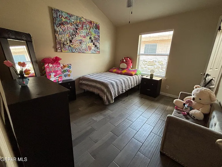 11008 Cattle Ranch St — Photo 16