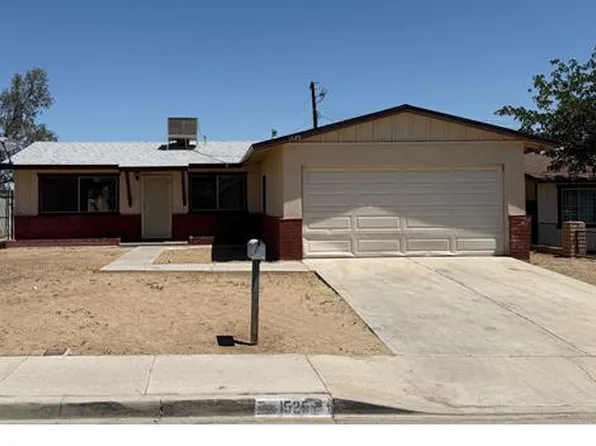 1525 Sunrise Rd, Barstow, CA 92311