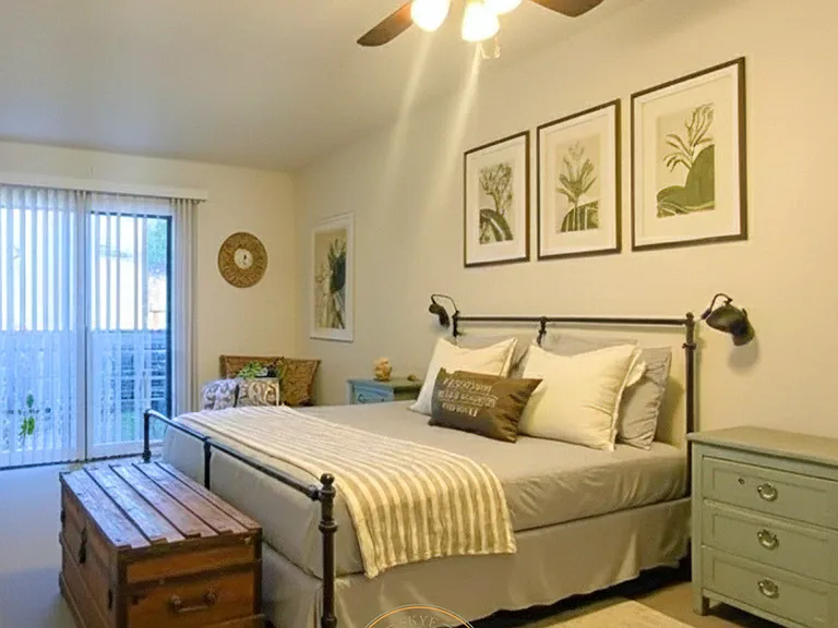 Skye at Austin — Photo 11